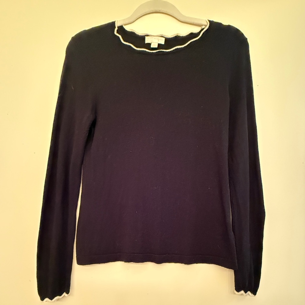 14th & Union Black and White Lightweight Knit Top